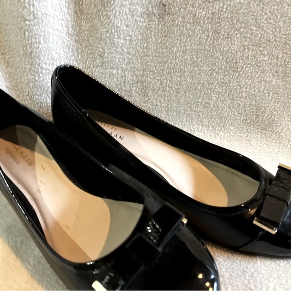 New Cole Haan black patent loafer style shoes. Size 6 - Picture 2 of 4